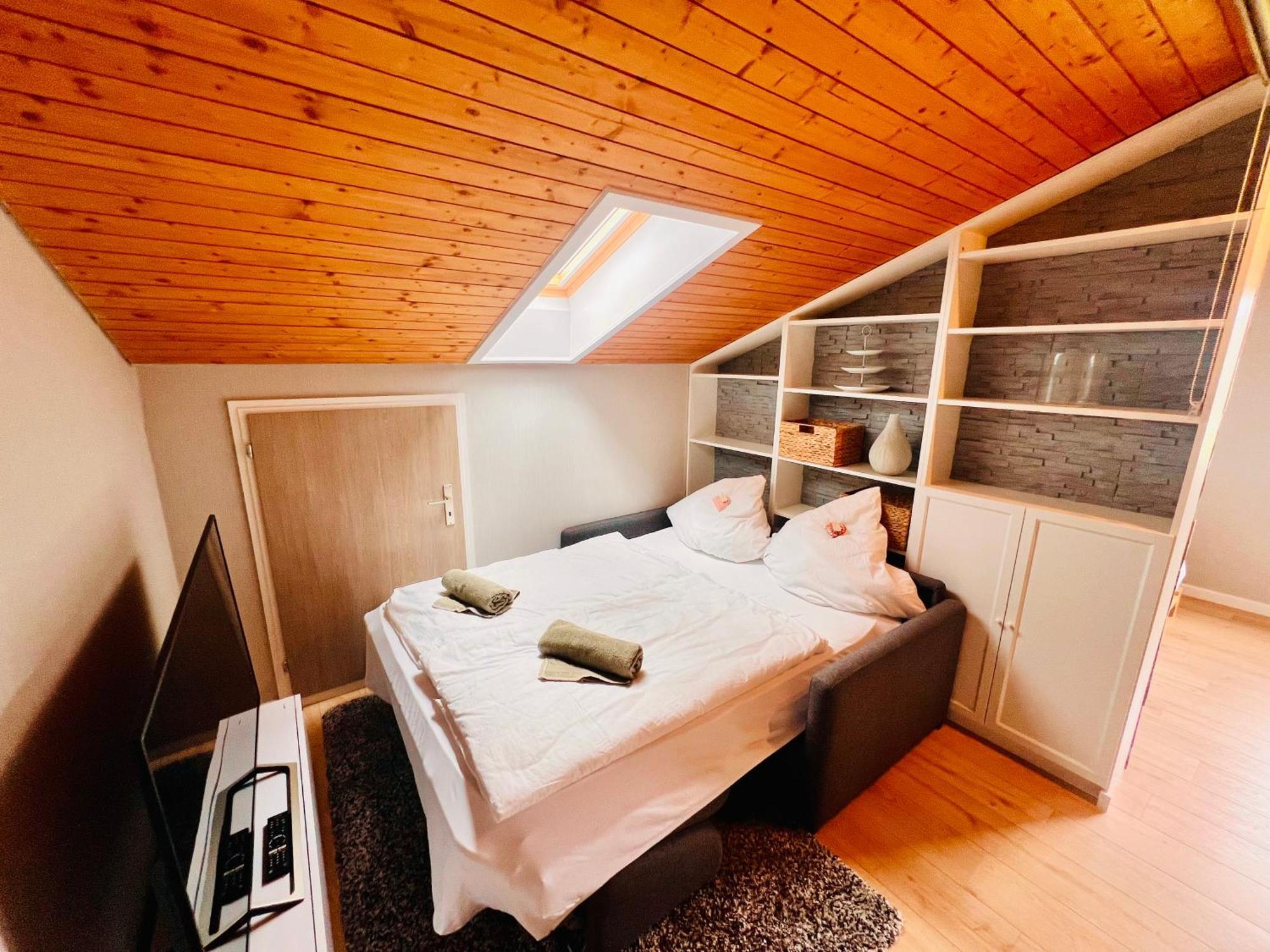 Mitten Im Schwarzwald Mit Infrarot-Sauna Und Garagenparkplatz Schönwalde Extérieur photo